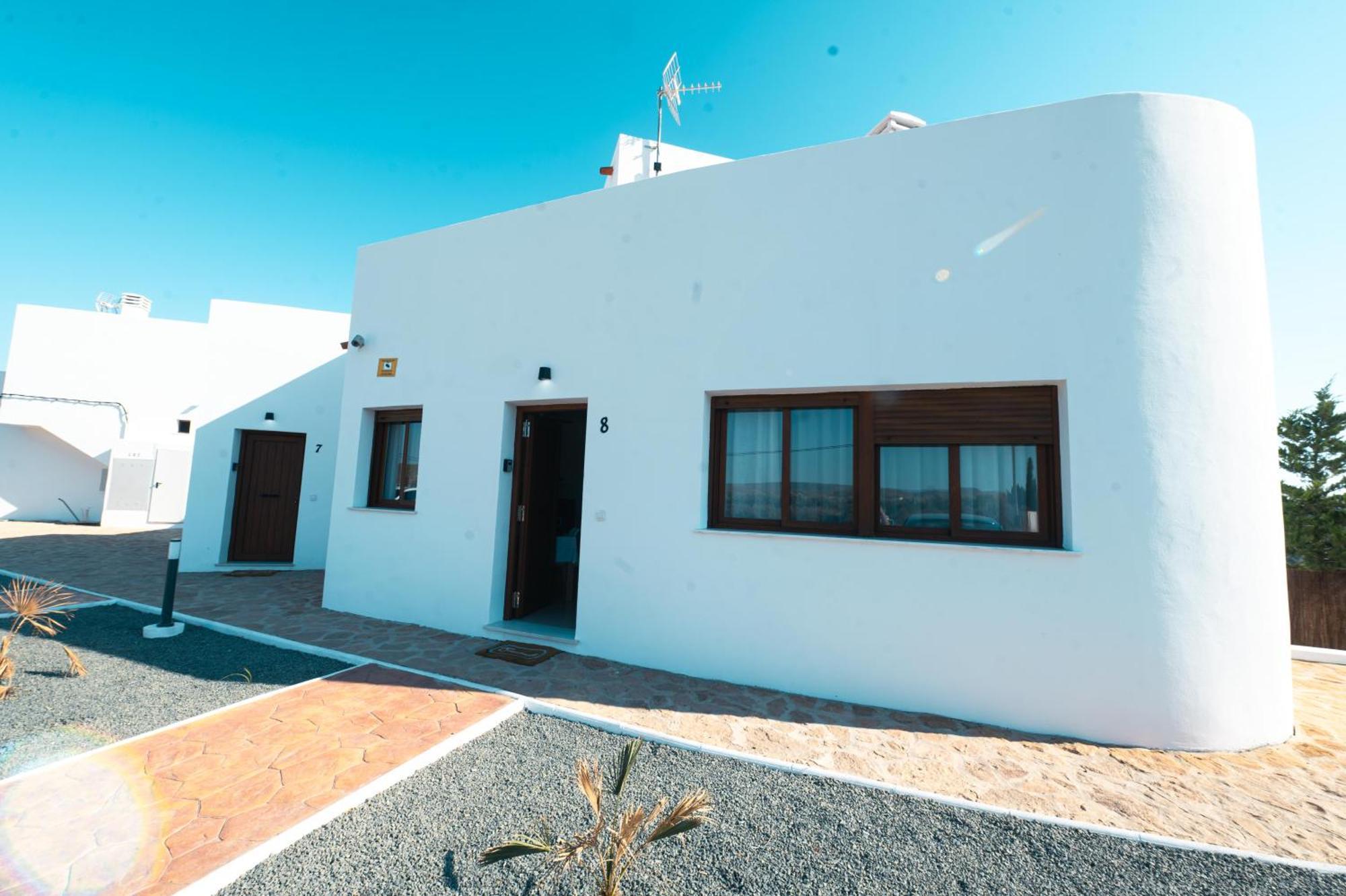 Complejo Turistico Los Bayiyos Agua Amarga  Exterior photo
